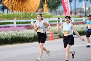 BIB: 
                            <button type="button" onclick="openModal(27852924)" class="btn btn-primary btn-sm float-right btn-popup" data-toggle="modal" data-target=".modal-high-quality">
                        <i class="fas fa-shopping-cart"></i> Add to Cart
                    </button>
                                            <button type="button" onclick="isThisMe(27852924, true)" class="btn btn-success btn-sm float-right btn-popup btn-isme hidden" data-toggle="tooltip" data-placement="bottom" title="นี่คือรูปของคุณใช่ไหม คลิกที่นี่เพื่อเอาเข้าอัลบั้ม">
                        <i class="fas fa-plus"></i> Add to album
                    </button>
                    <button type="button" onclick="isThisMe(27852924, false)" class="btn btn-warning btn-sm float-right btn-popup btn-isnotme hidden">
                        <i class="fas fa-ban"></i> Remove from album
                    </button>